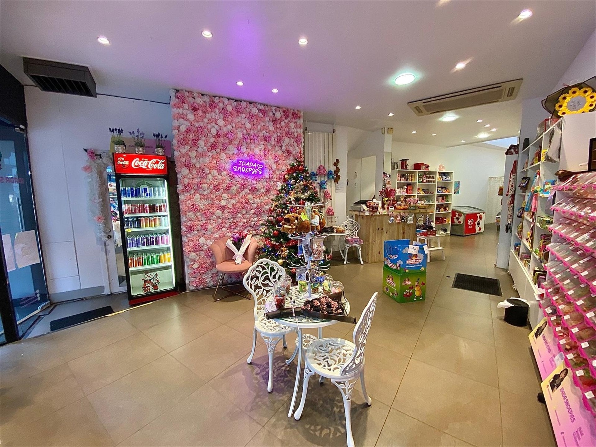 Commercial for rent in Aalst - photo 3