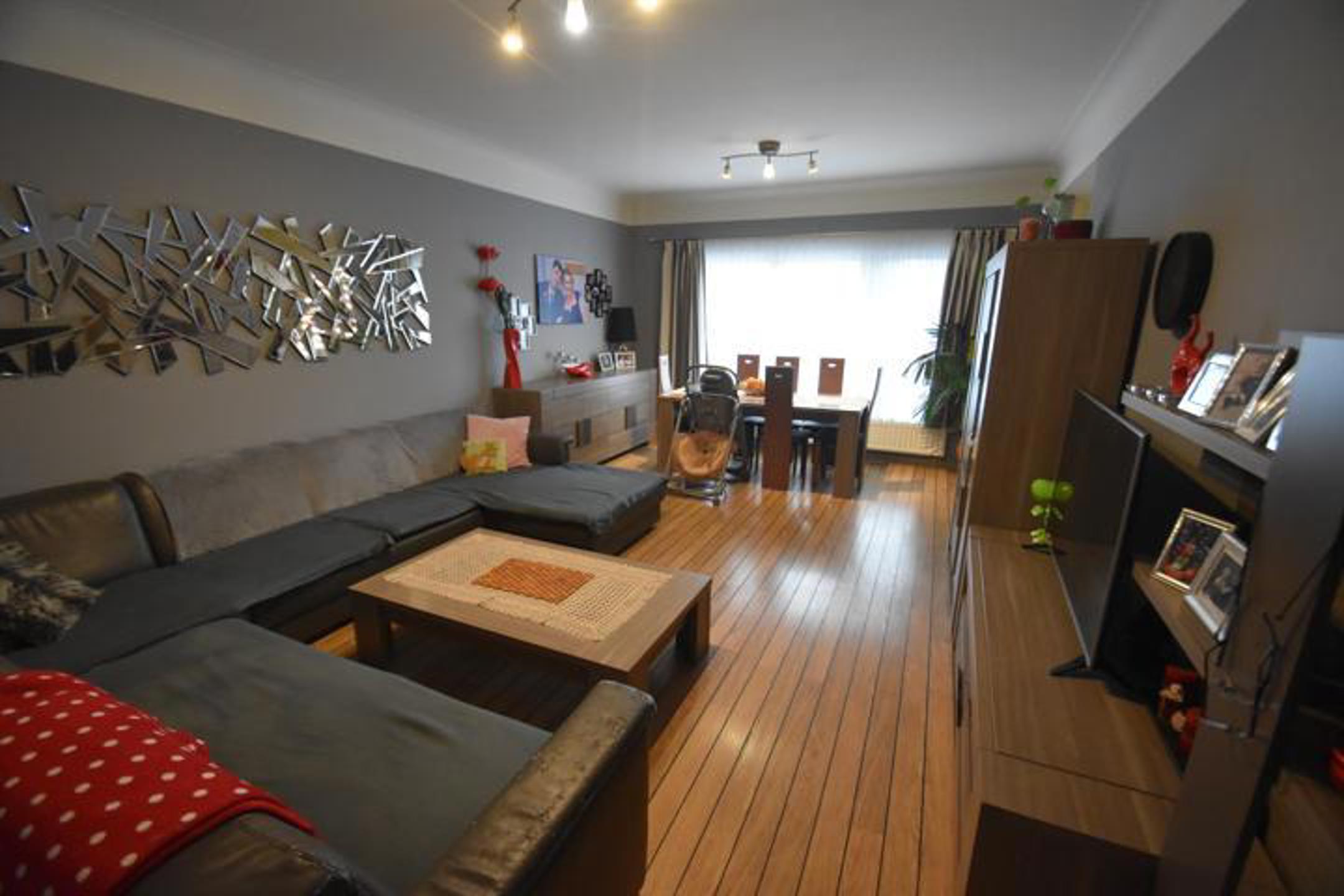 House for sale in Antwerp with 6 bedrooms - photo 4
