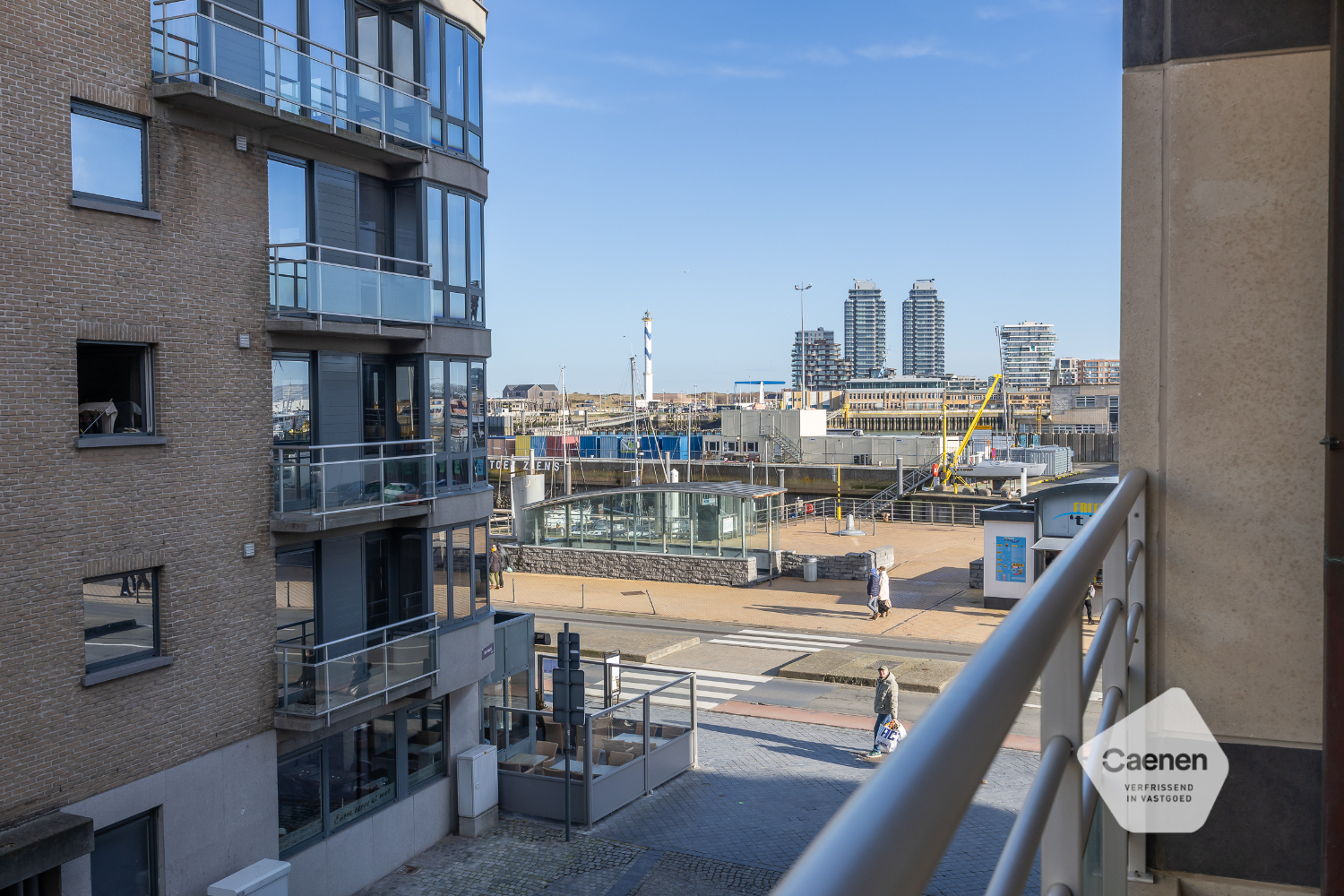 Lichtrijk appartement met zijdelings zicht op de haven in hartje Oostende - photo 4