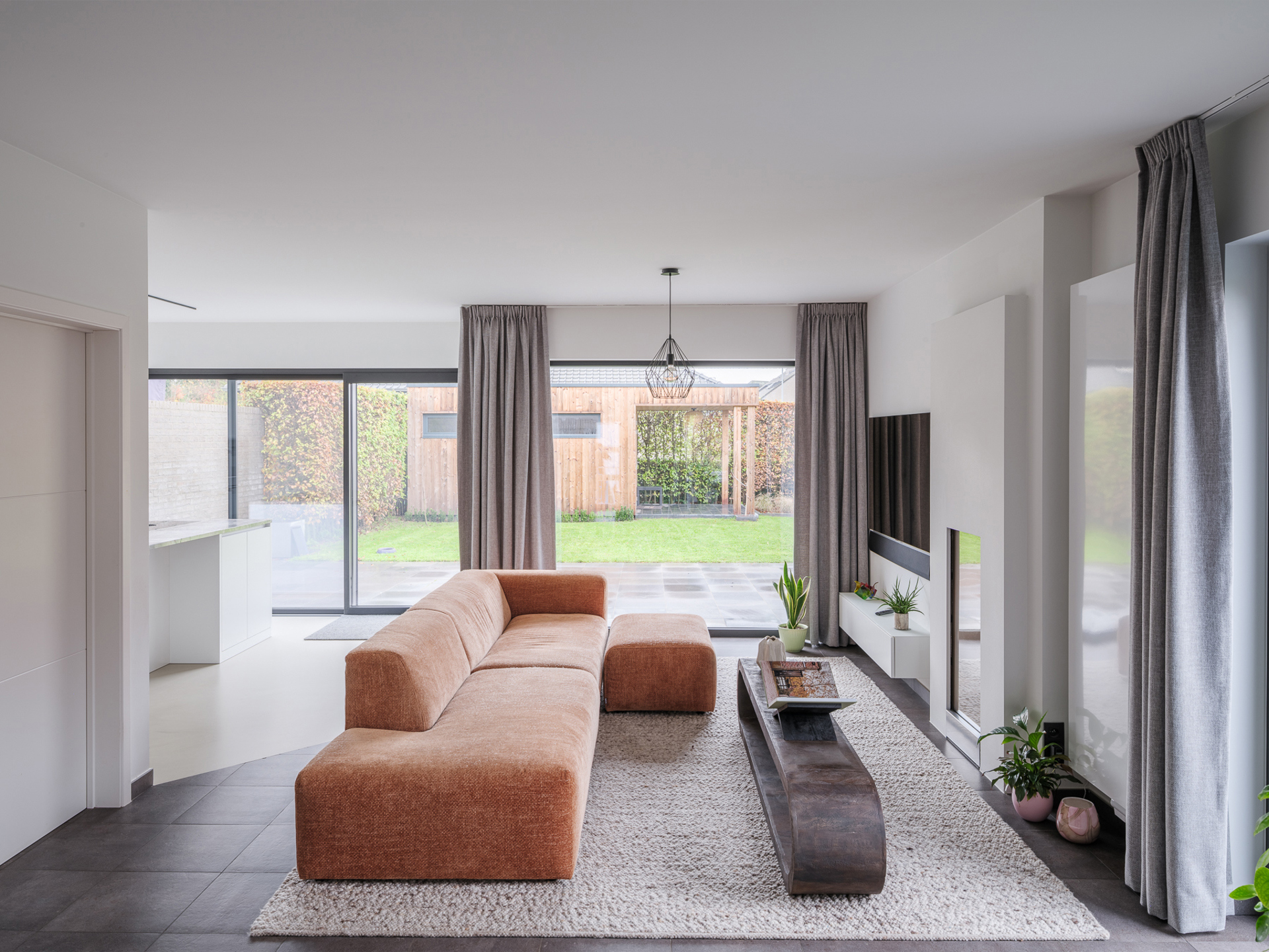 Instapklare, energiezuinige gezinswoning met 4 slaapkamers te Kalken - foto 2