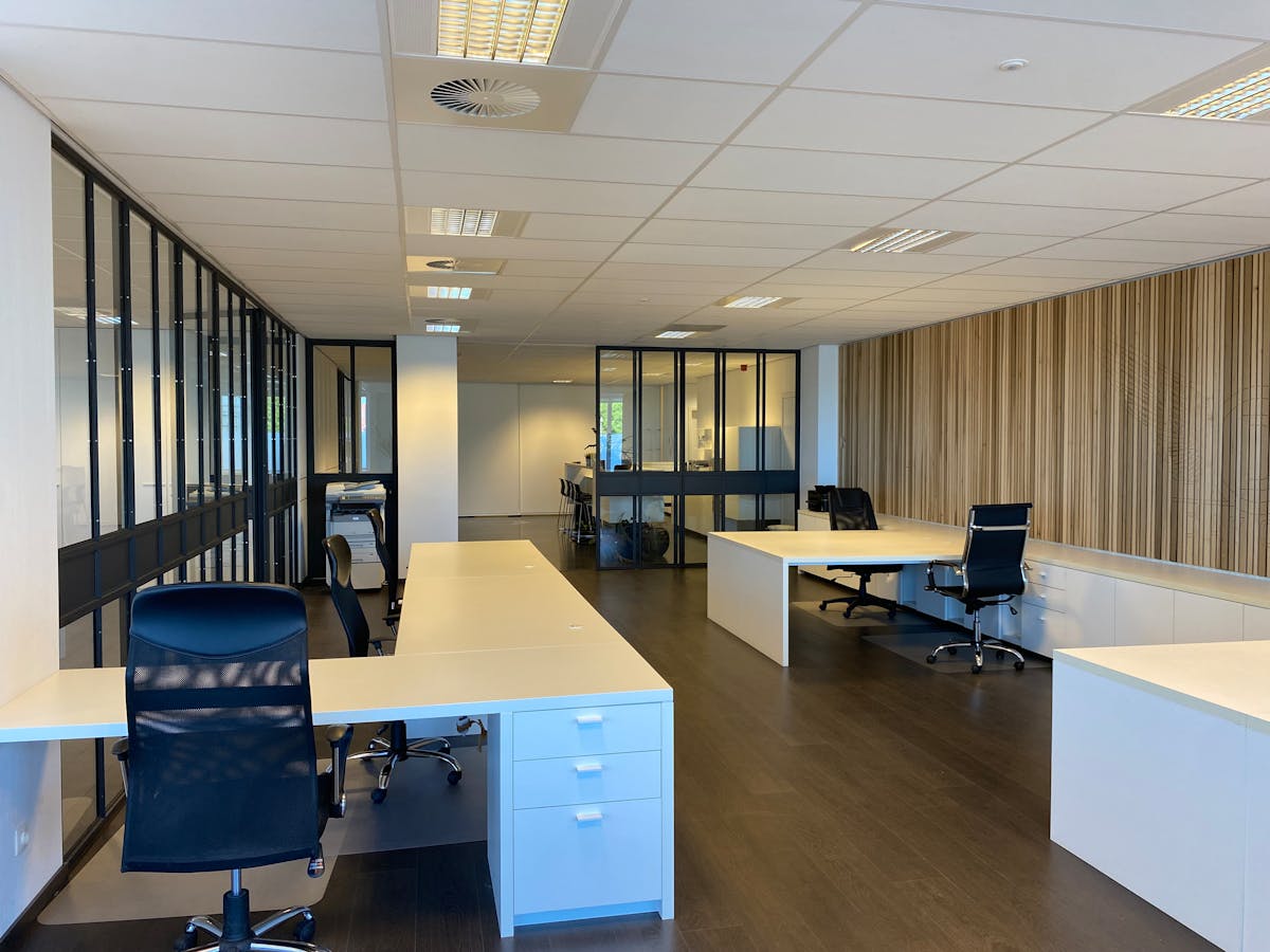 Gelijkvloerse kantoorruimte van ca. 319 m² op Westwing Park - foto 5