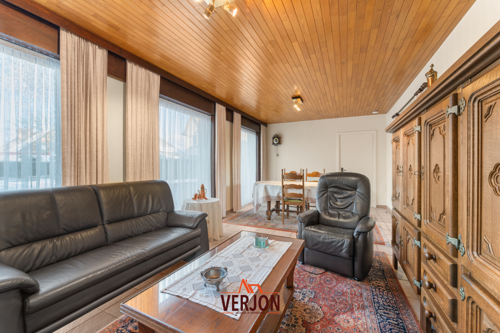 Gezellige en praktische woning met afgesloten tuin en ruime garage in Ardooie! - foto 3