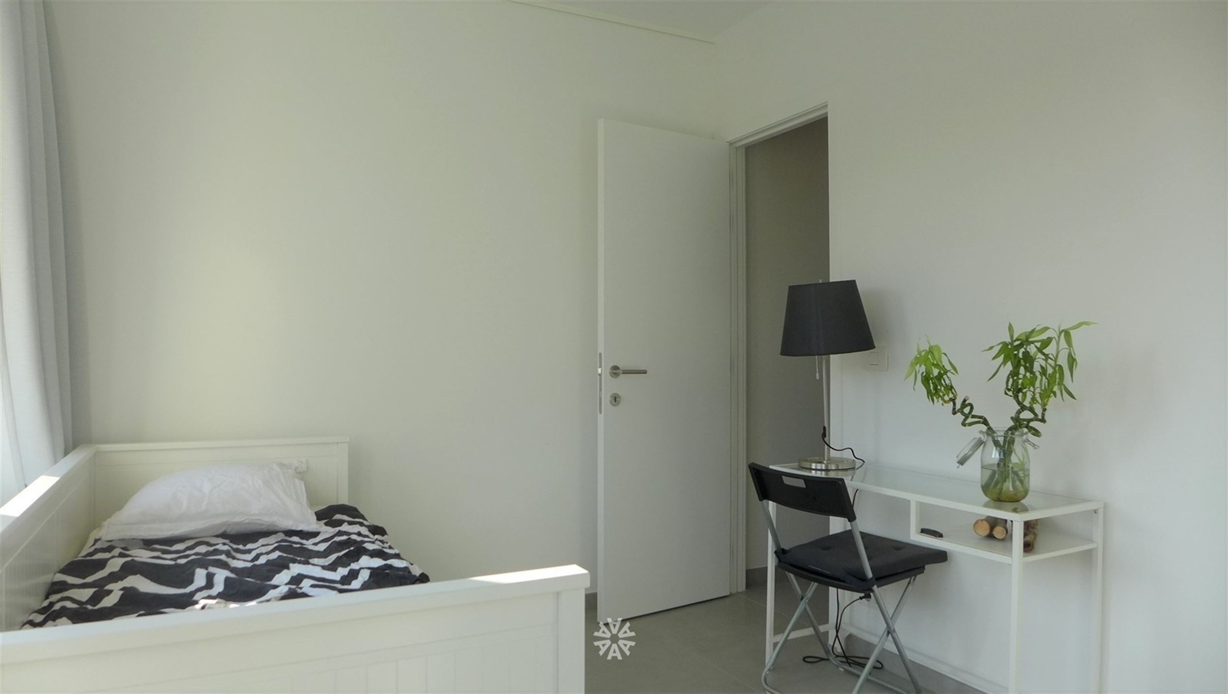 Vernieuwbouw appartement op wandelafstand van Sint-Pietersstation te huur in Gent - foto 5