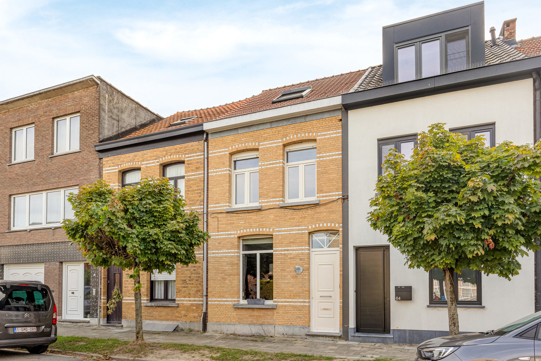 Volledig instapklare woning met 4 slaapkamers in Kontich - foto 1