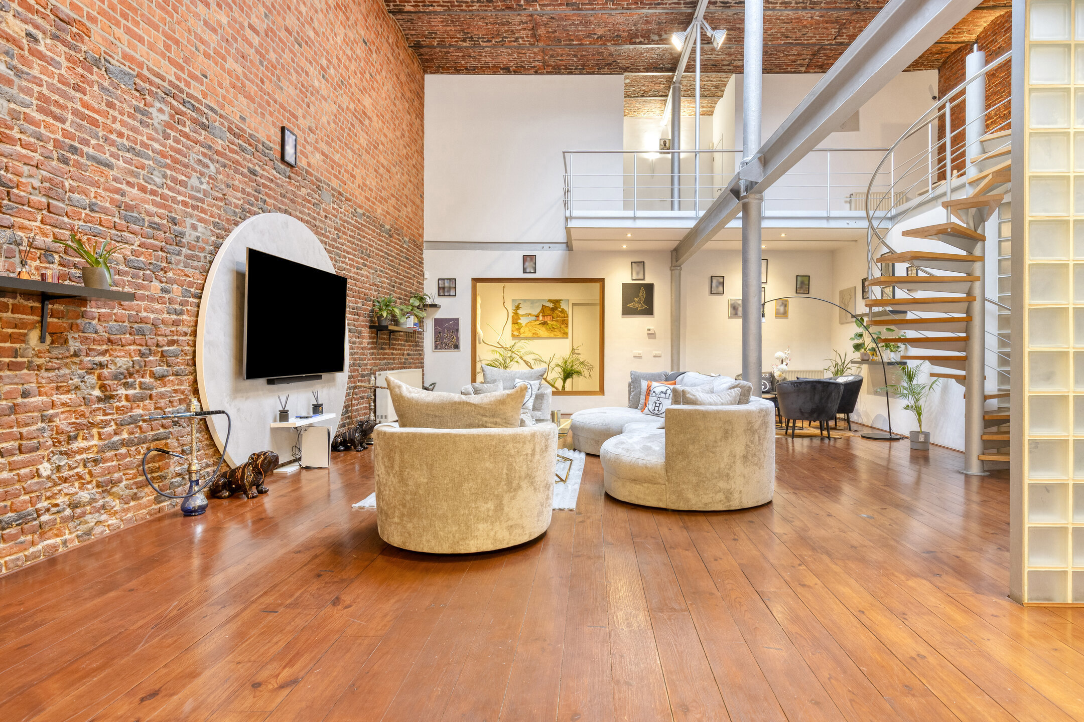 Wonen in Geschiedenis: Loft 340 m² in Oude Koffiebranderij - foto 5