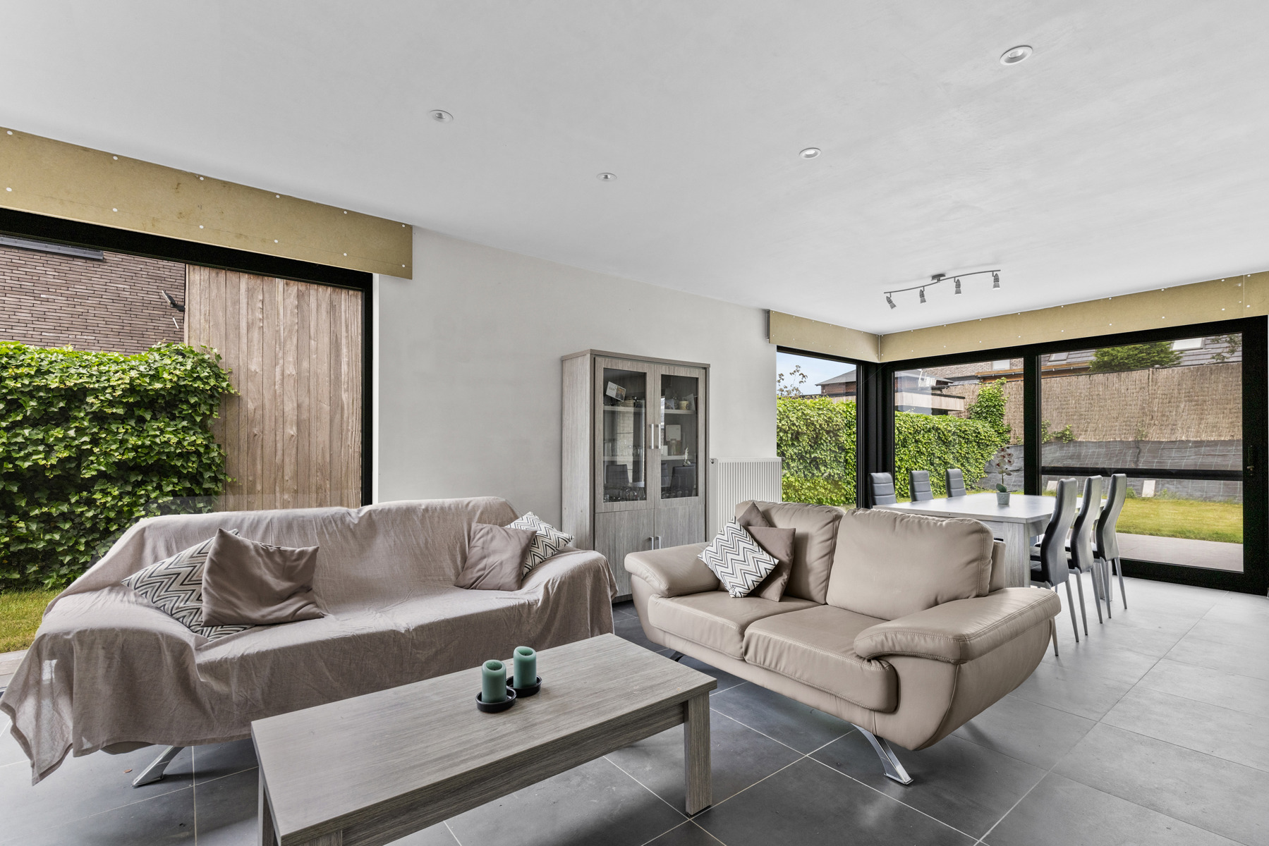 Instapklare open bebouwing met 4 slaapkamers - foto 2