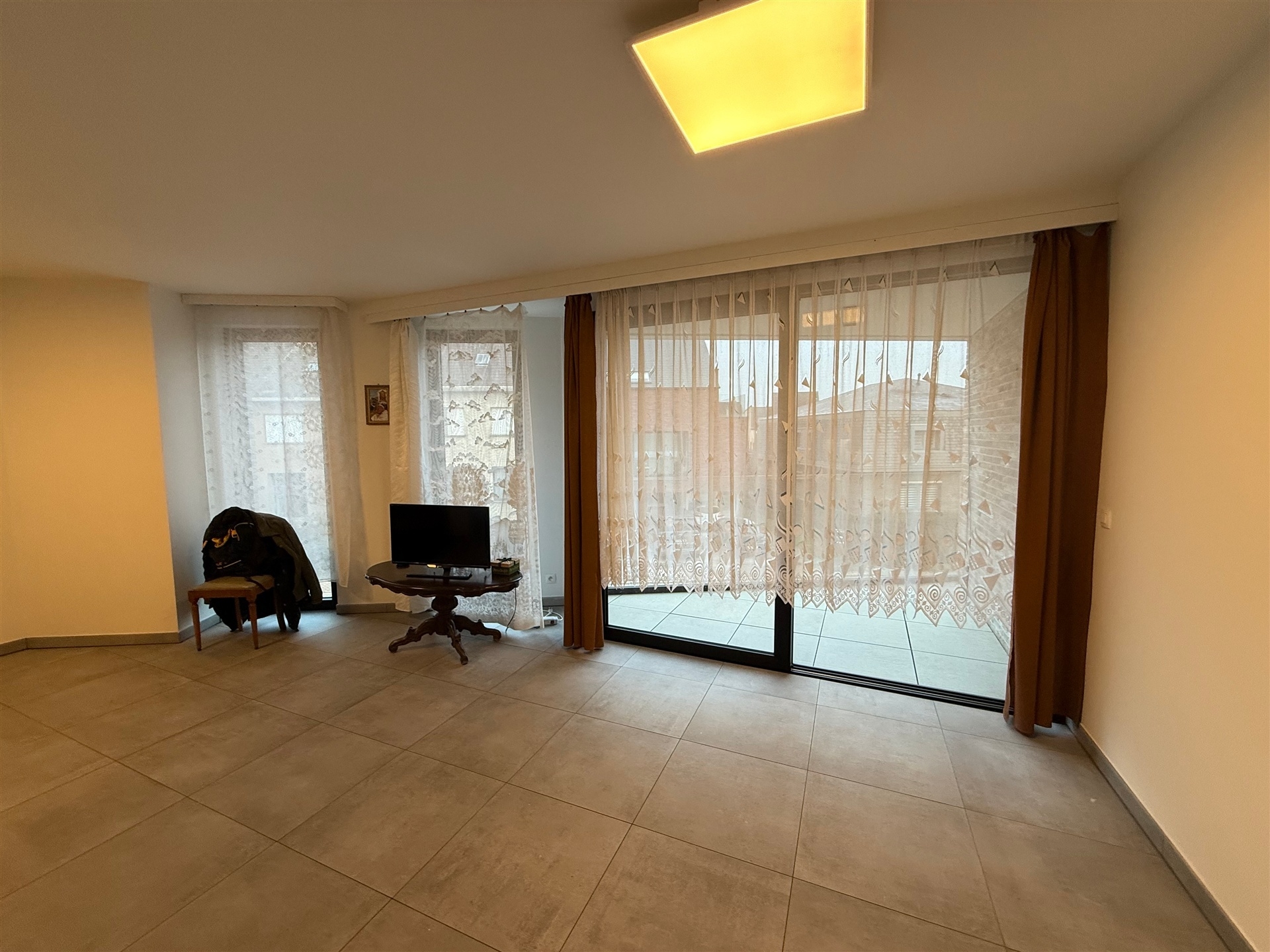 Nieuwbouw appartement te huur dicht bij het centrum van Merchtem - foto 4