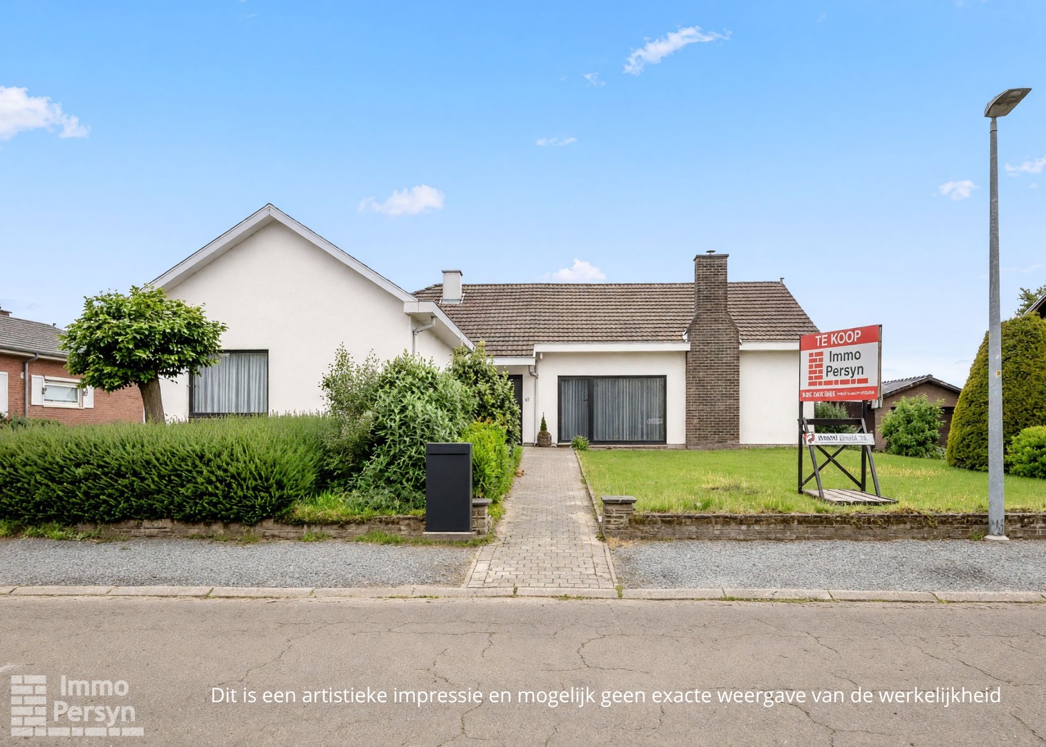 Gelijkvloerse woning met 3 slpk en dubbele garage - foto 2