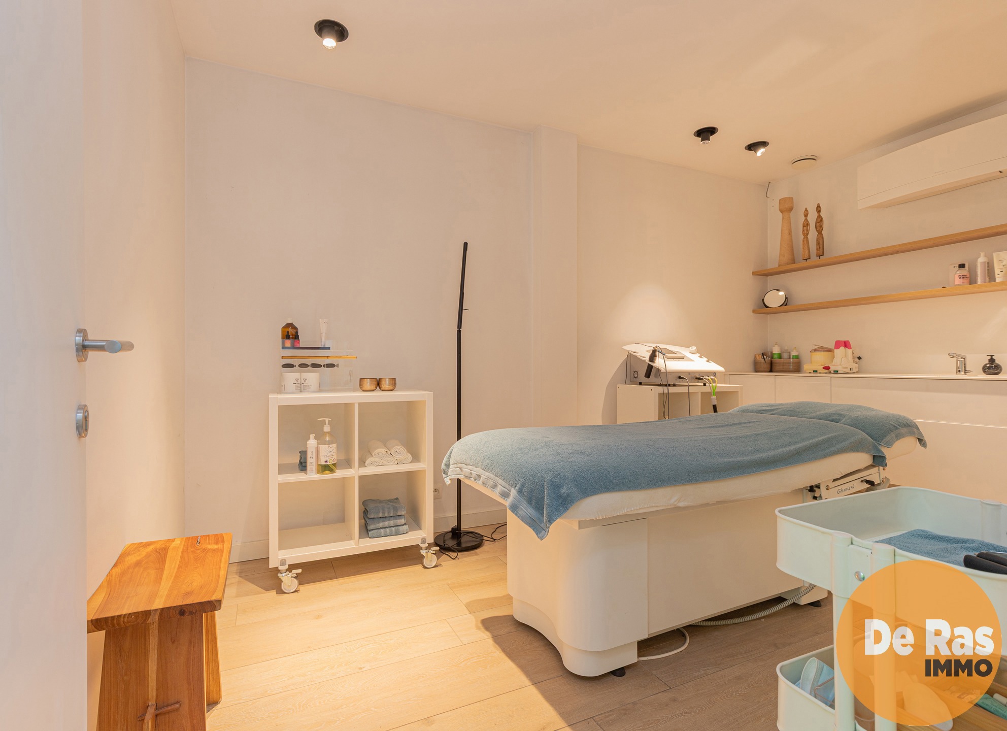 NIEUWERKERKEN – Commercieel pand met wellnessfaciliteiten - foto 5