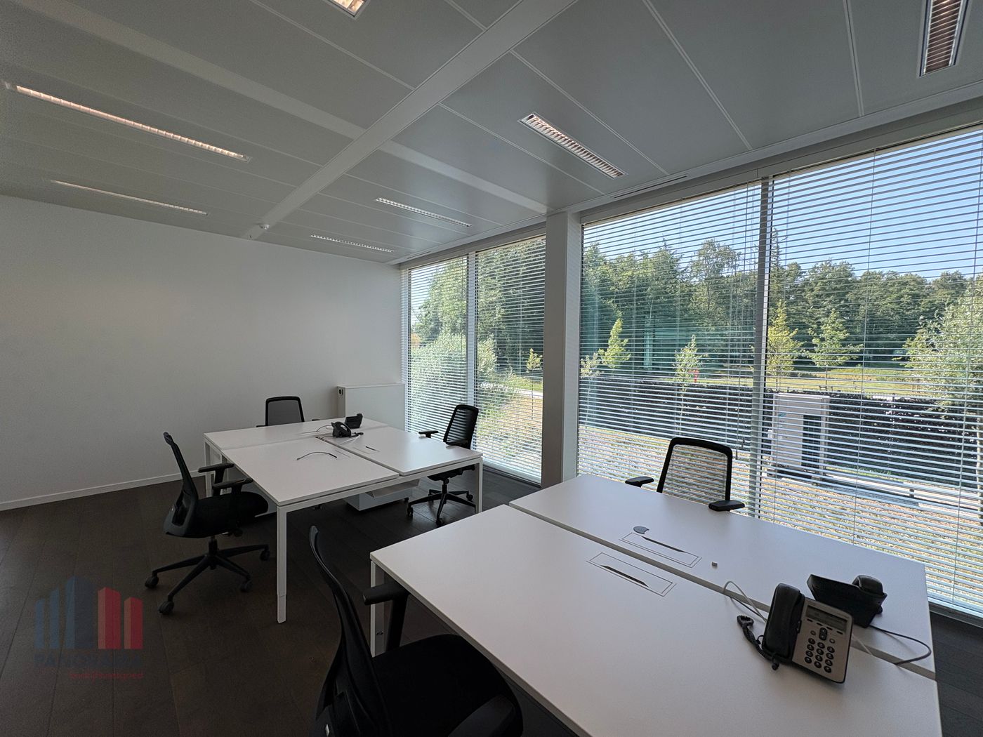 646 m² stijlvolle kantoren op toplocatie langs E40 te Zwijnaarde - foto 5