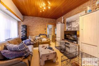 Ruime woning met achterbouw in centrum Herenthout!Hebt u interesse in een ruime woning met een polyvalent bijgebouw in hartje van het centrum van...