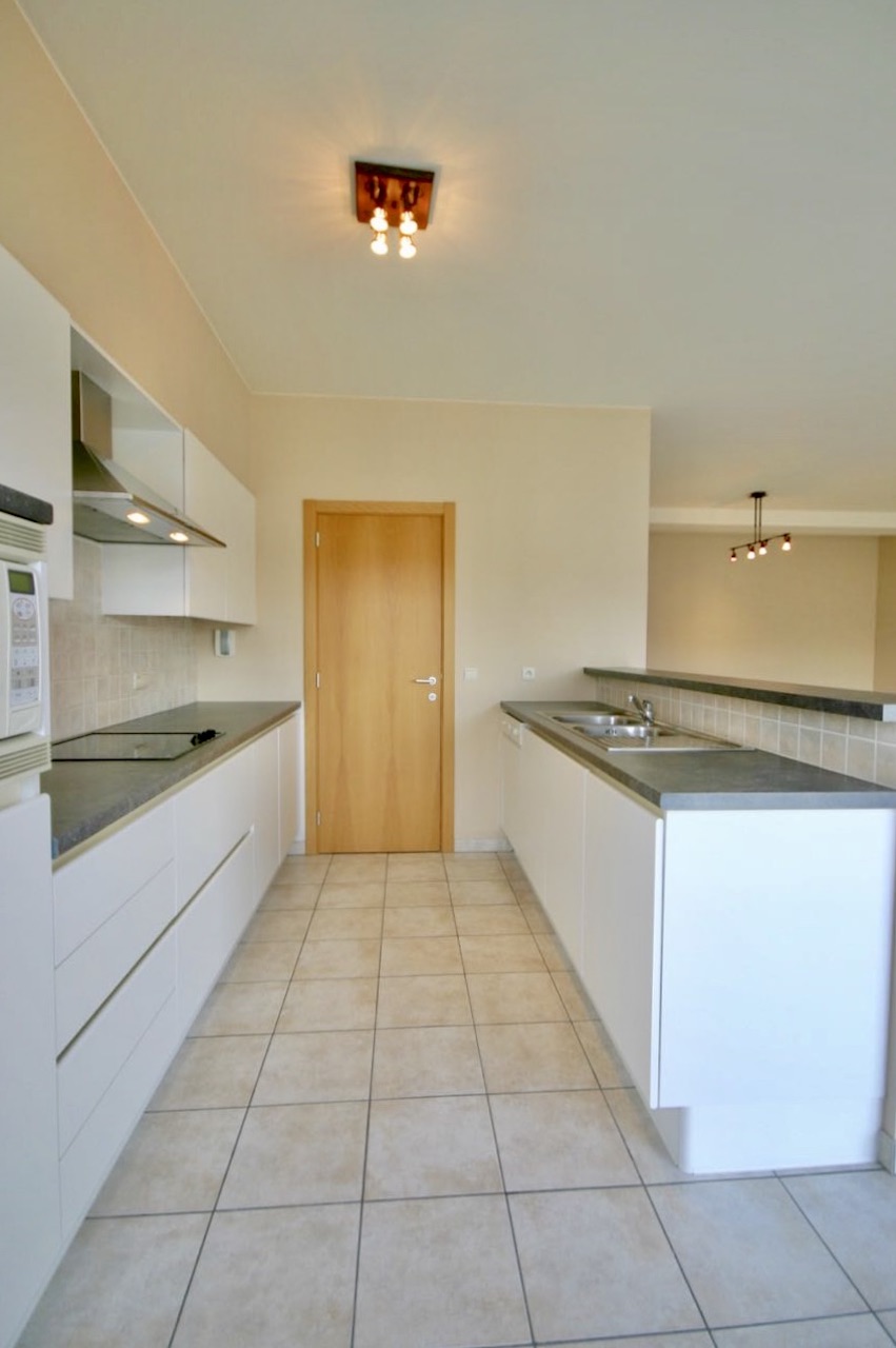 Apartment for rent in Eeklo with 2 bedrooms - photo 5