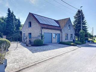 Energiezuinige alleenstaande woning in een landelijke omgeving (grens Harelbeke / Deerlijk / Beveren-Leie), uitgerust met de nieuwste technieken...