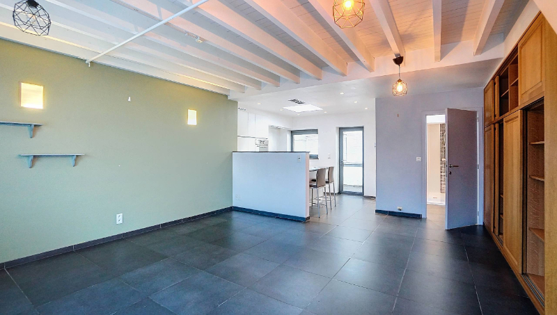 Rijhuisje van 66m² met 1 slaapkamer en 2 terrassen - foto 2