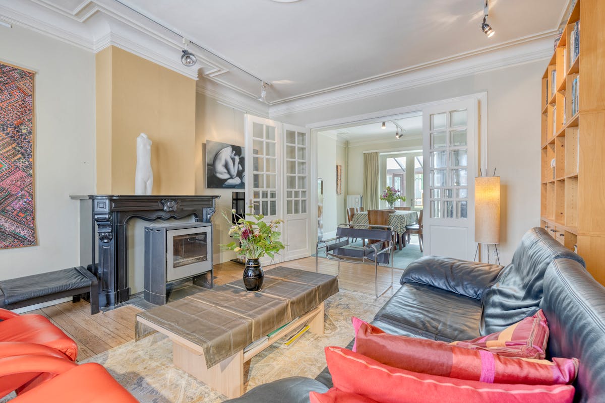 Karaktervolle woning met 7 slaapkamers, authentieke elementen en een ruime tuin - foto 5