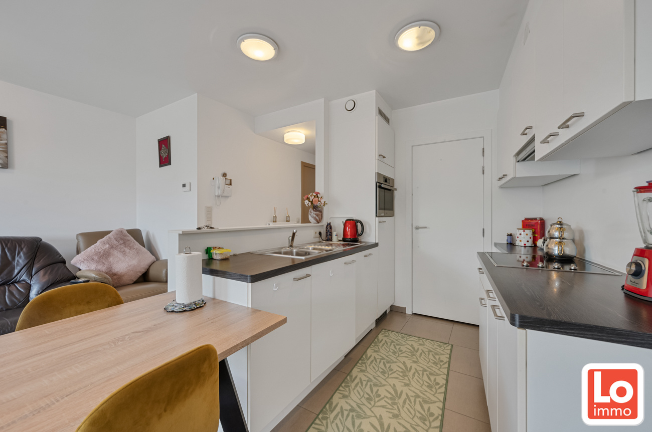 Mooi appartement met 3 slaapkamers, 2 badkamers en autostaanplaats in Centrum Lochristi - foto 3