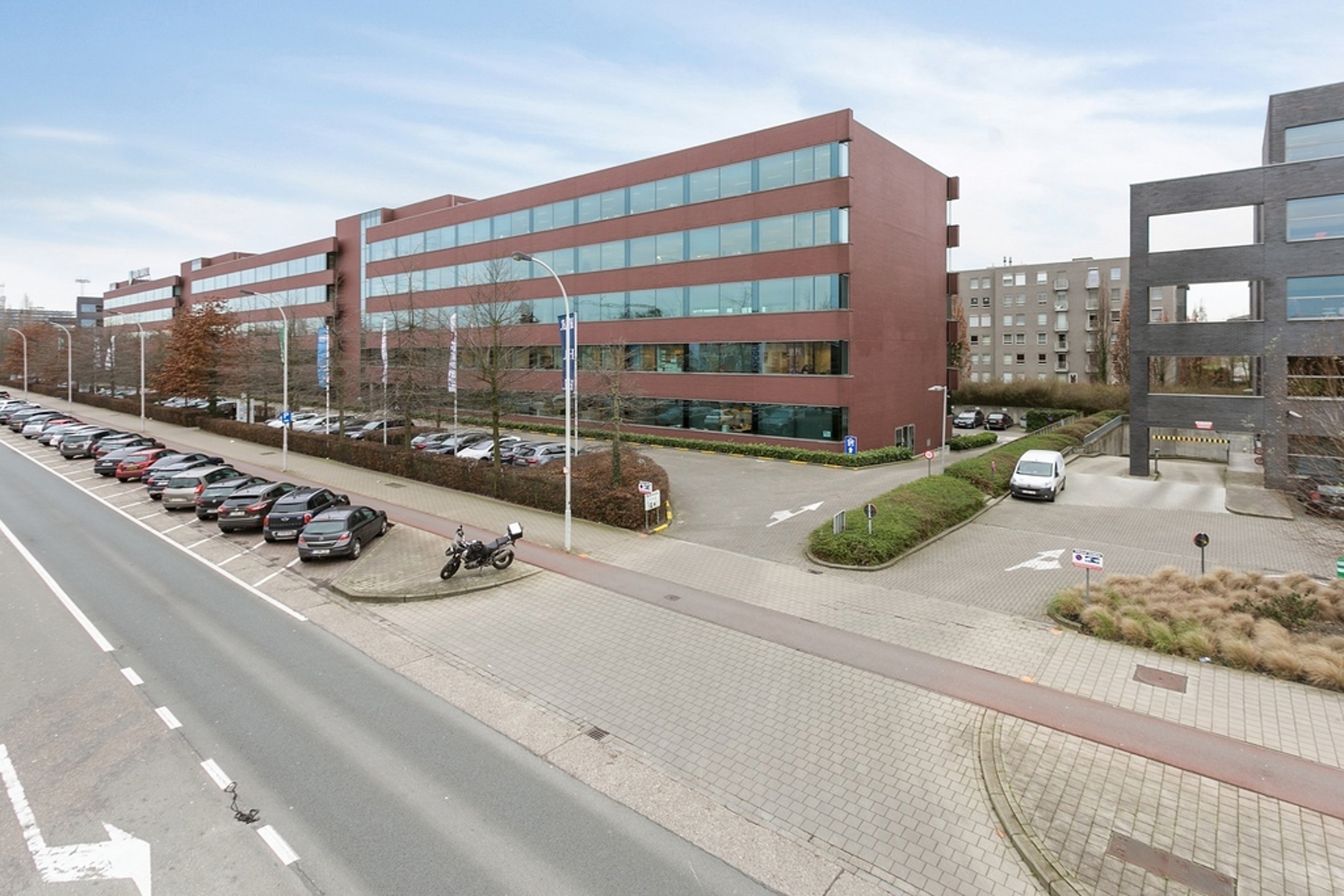 Kantoor te huur 535 m² op de gelijkvloerse verdieping - foto 5