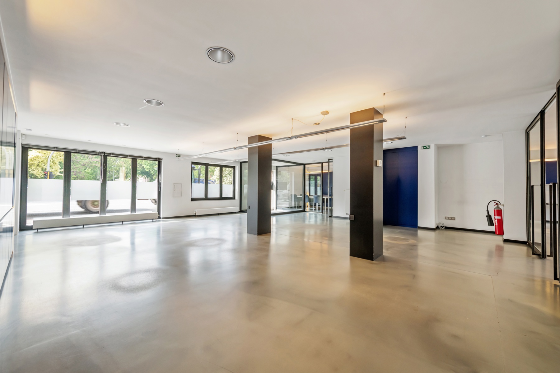 Strategische toplocatie voor uw onderneming. - foto 4