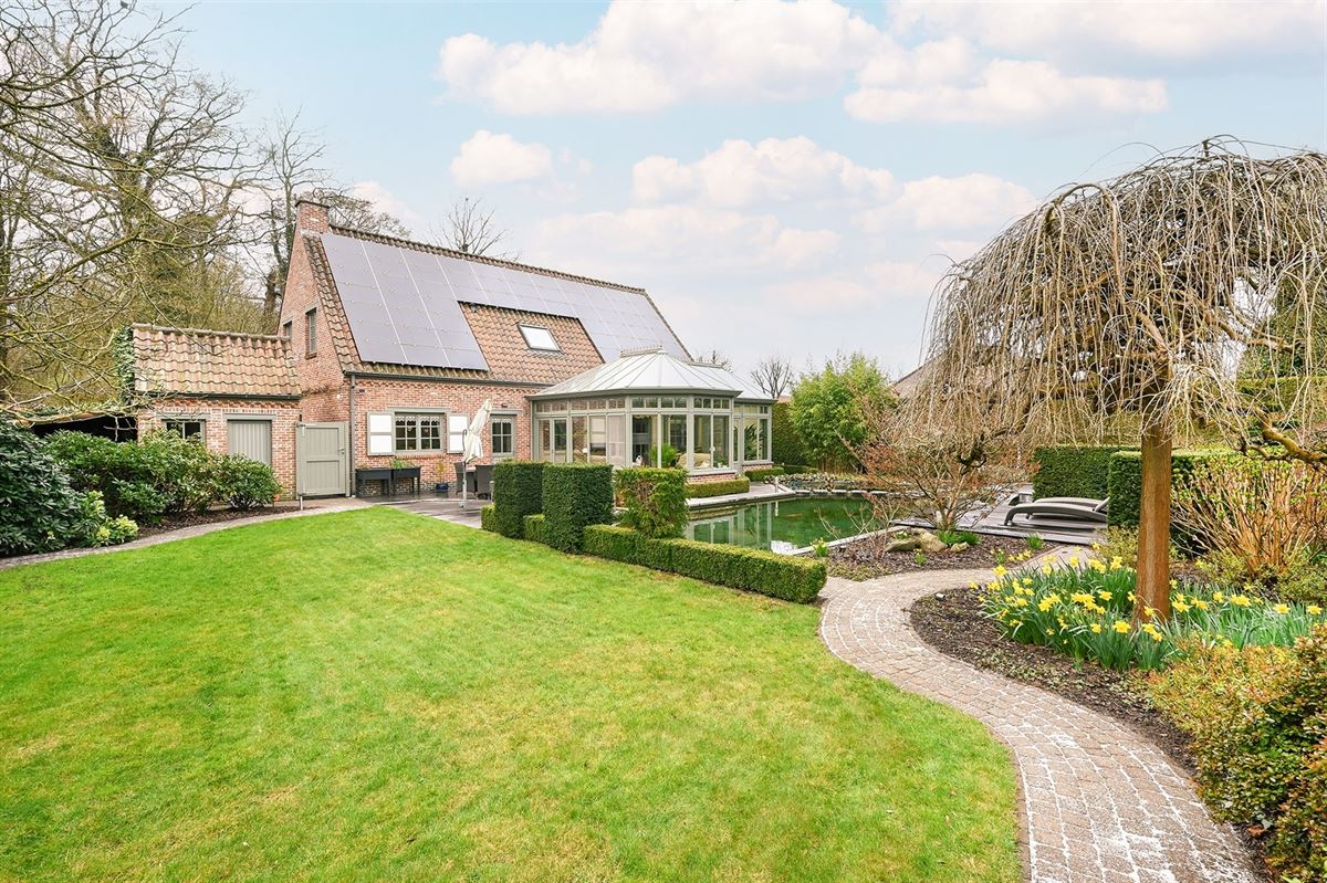 Instapklare villa met zwemvijver - foto 1