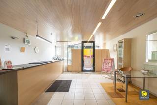 Unieke Kans voor Wonen en Werken in Aartselaar!  Dit pand biedt een uitstekende gelegenheid om wonen en werken te combineren, gelegen in het...