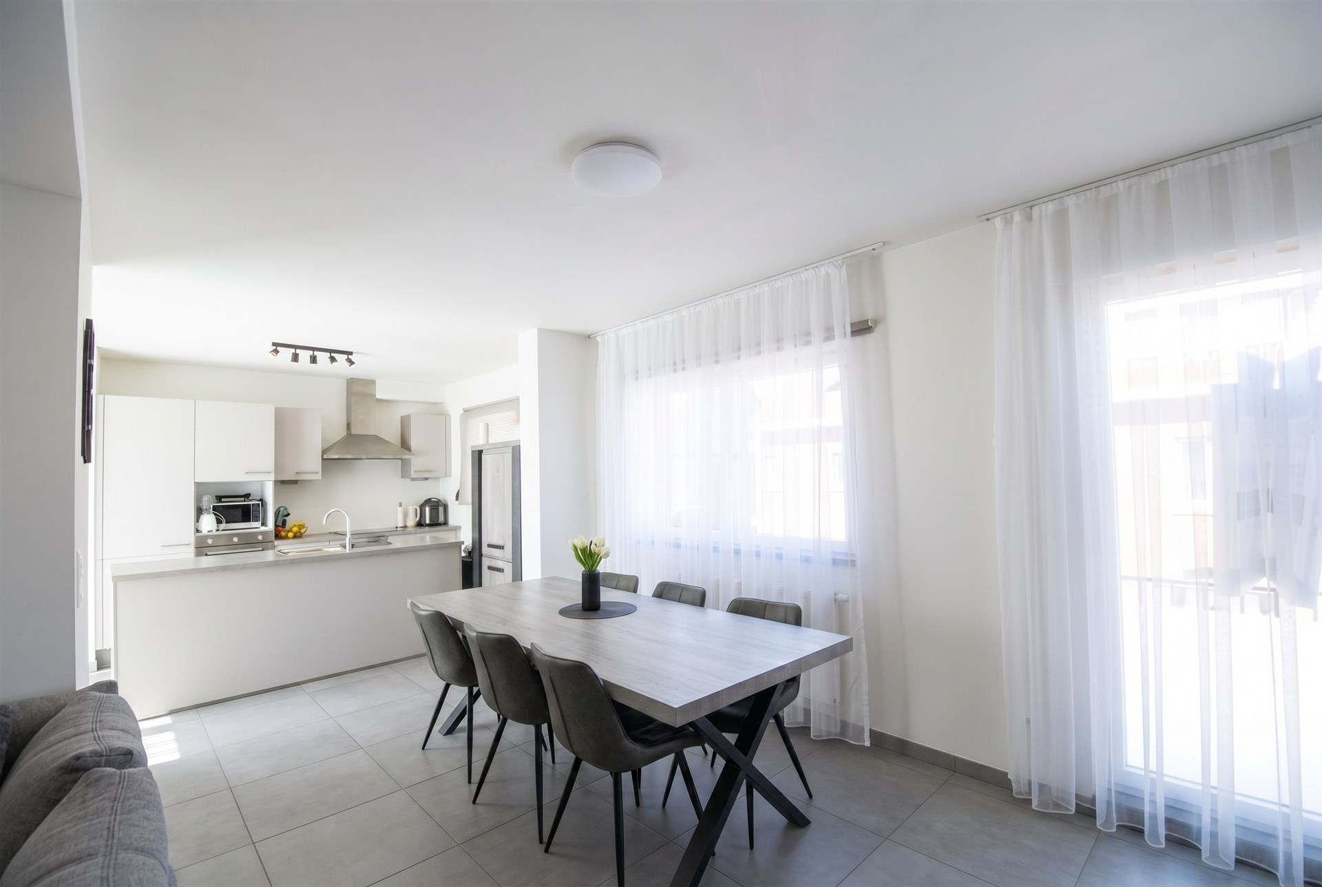 Appartement met twee slaapkamers in Sint-Niklaas  - foto 3