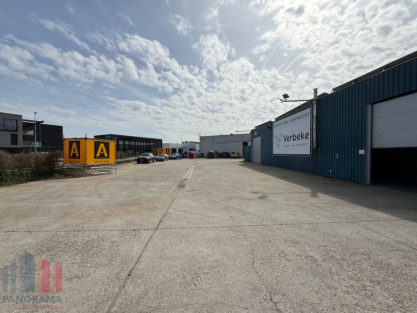 UITSTEKEND GELEGEN MAGAZIJN VAN 560 m² VLAKBIJ DE E17 - foto 2