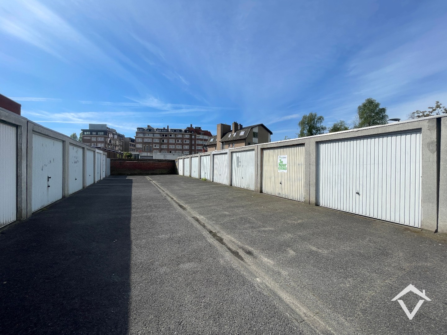 Afgesloten garagebox in centrum Roeselare - foto 5