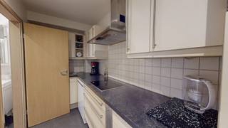 Dit instapklaar en lichtrijk appartement is gelegen in het centrum van Heist, op een uitstekende locatie op wandelafstand van de zee en vlak bij...