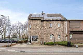 A VENDRE : Propriété commerciale avec habitation sur un emplacement de choix à Heusden-ZolderDécouvrez cette propriété de rendement polyvalente...