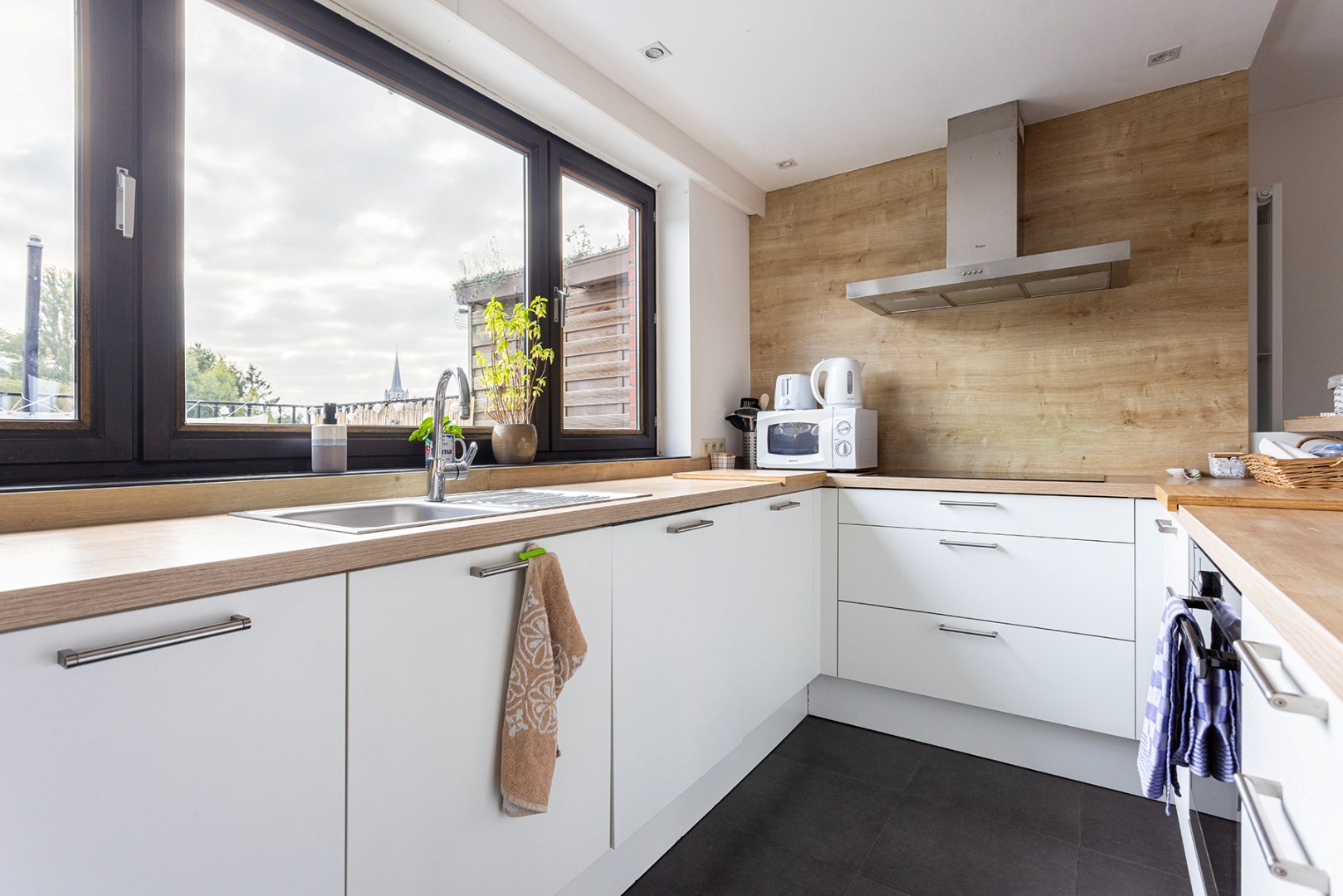 2 slpk dakappartement met groot terras (40m²) en vrij zicht. - foto 2