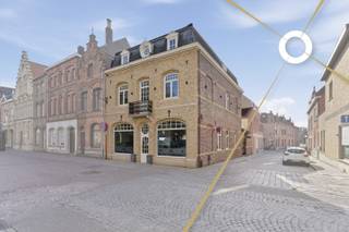 Unieke investeringskans in het historische hart van Ieper op een absolute toplocatie. Op wandelafstand van de Menenpoort, het Flanders Field...