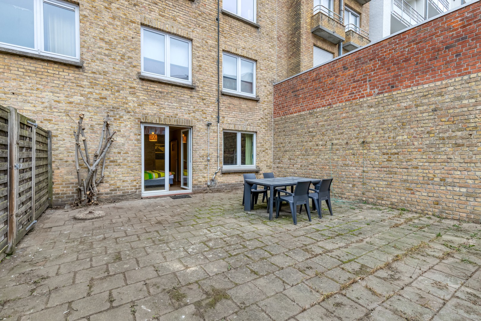 Ruim gelijkvloers appartement met zeezicht! - foto 4