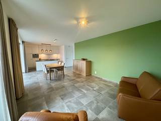 -- quasi onmiddellijk beschikbaar ! -- Ruim hoogwaardig en uiterst energiezuinig nieuwbouw appartement met 3 slaapkamers in een recent,...