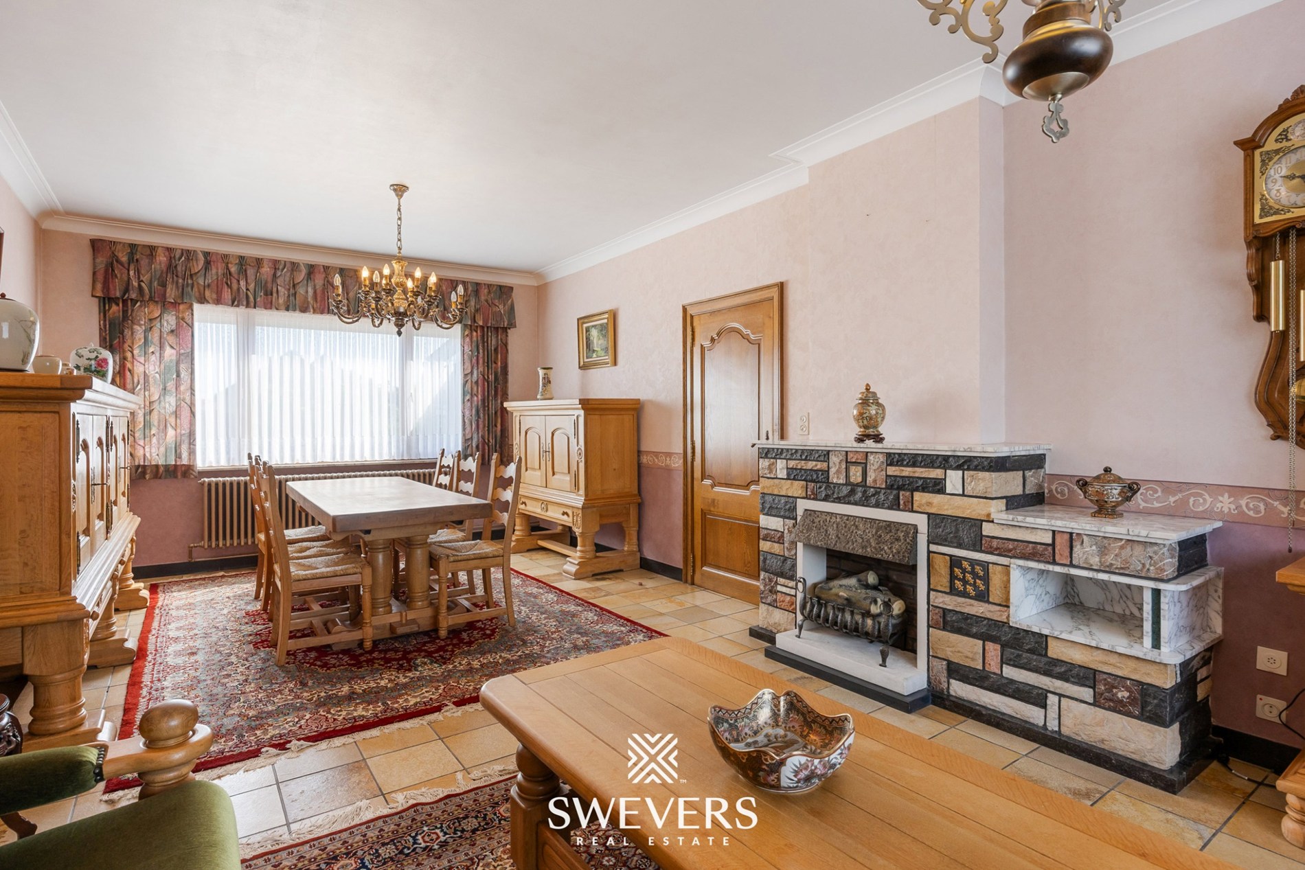 Op te frissen gezinswoning met 4 slaapkamers en veel potentieel - foto 5