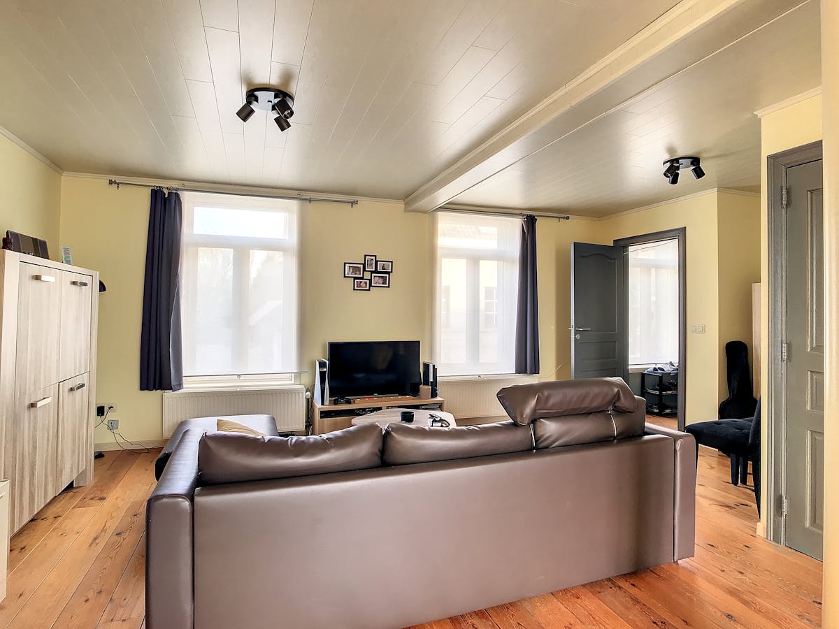 Centraal gelegen duplex appartement met 1 slaapkamer + bureel of hobbykamer te Bazel - foto 5