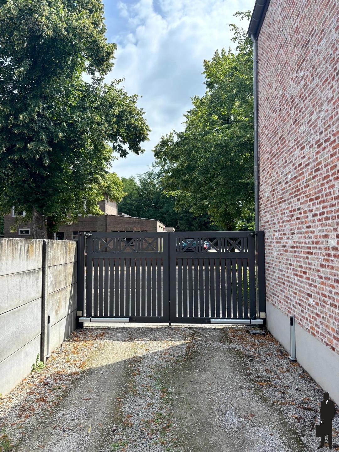 Buitenstaanplaats in Halle voor eigen gebruik of investering - foto 5