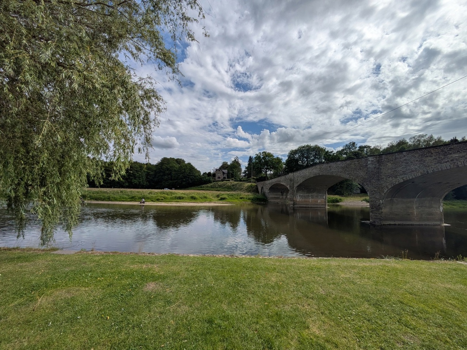 Huis te koop in Vresse-Sur-Semois met 8 slaapkamers - foto 4