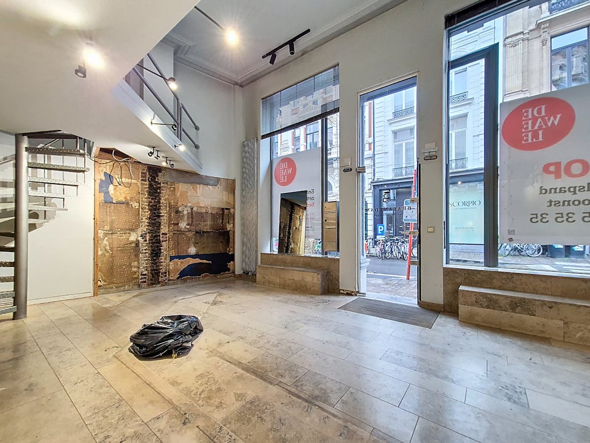 Charmant handelspand met woonst te huur in centrum Gent - foto 4