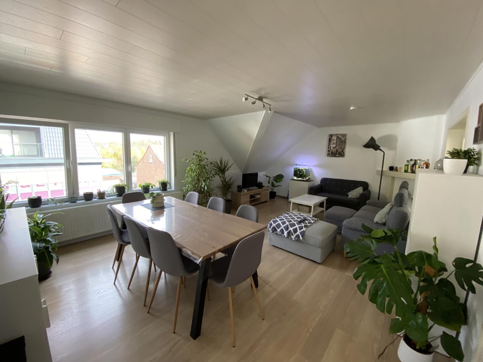 Vernieuwd en lichtrijk appartement met slaapkamer en bureau - foto 1