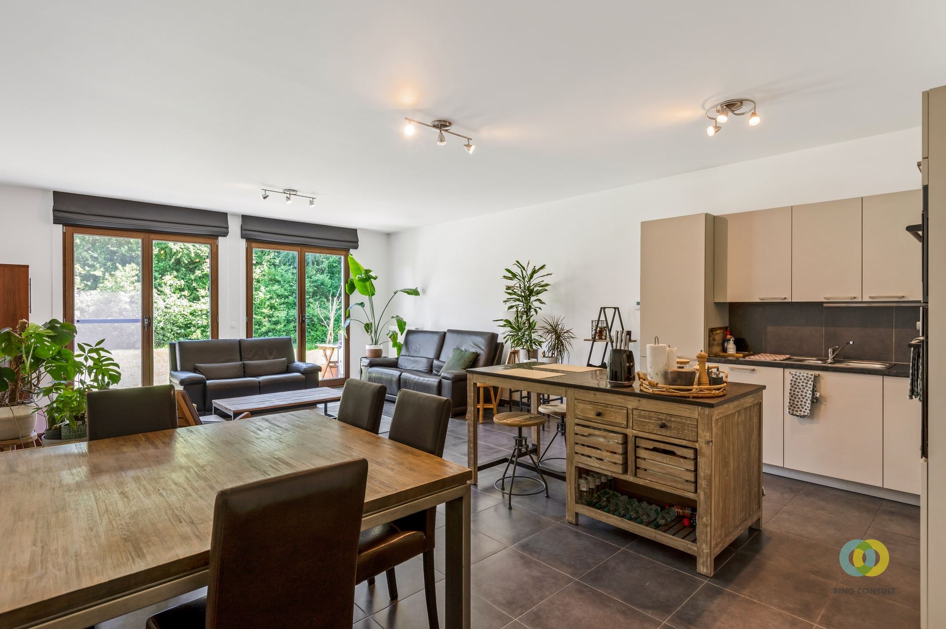 Gelijkvloers appartement met parking - foto 4