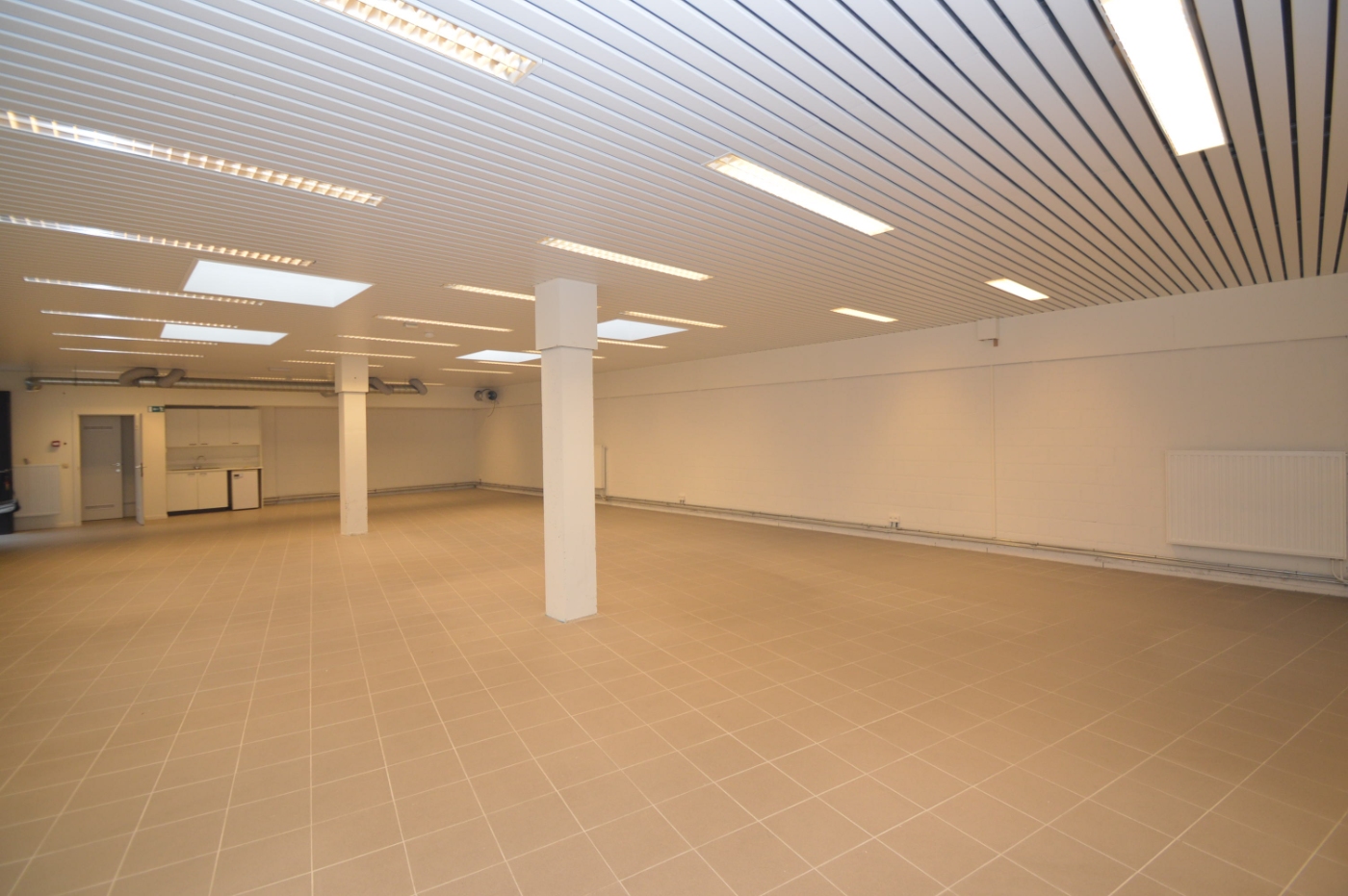 Handelsruimte/-kantoor op commerciële topligging! - foto 5