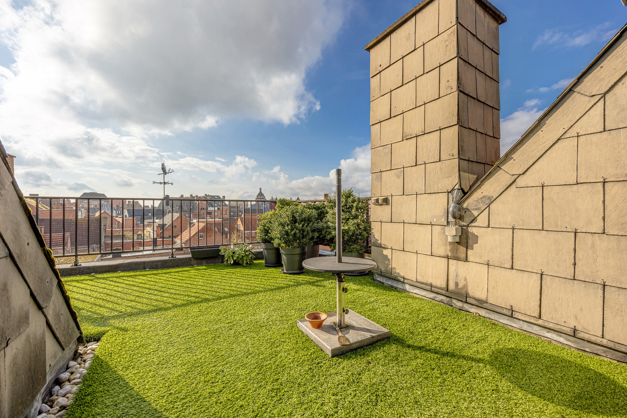 Instapklaar duplexappartement met o.a. 3 slpk en ruim terras - foto 4