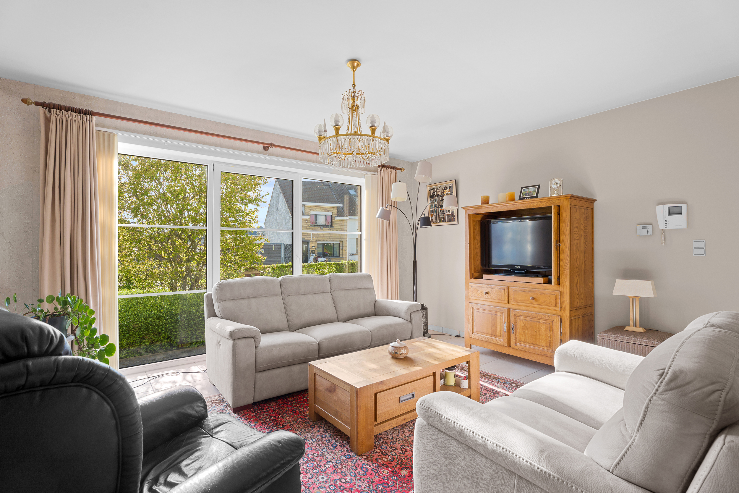 Gelijkvloers app. met 3 slaapkamers, tuin, terras &amp; garage - foto 3