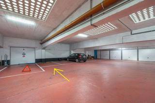 Ben je op zoek naar een investering met goed rendement: afzonderlijke autostaanplaats op gunstige locatie. Deze parkeermogelijkheden bieden een...