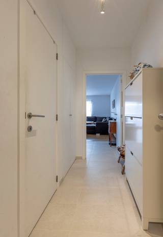 Ruim en lichtrijk appartement met 3 slaapkamers en terrasOp de tweede verdieping van een welonderhouden residentie, bevindt zich dit aangename...