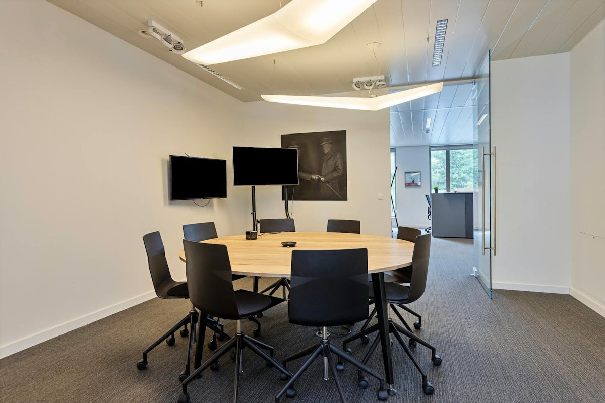 Co-working spaces (1 - 30 seats) for rent in Ghent - photo 4