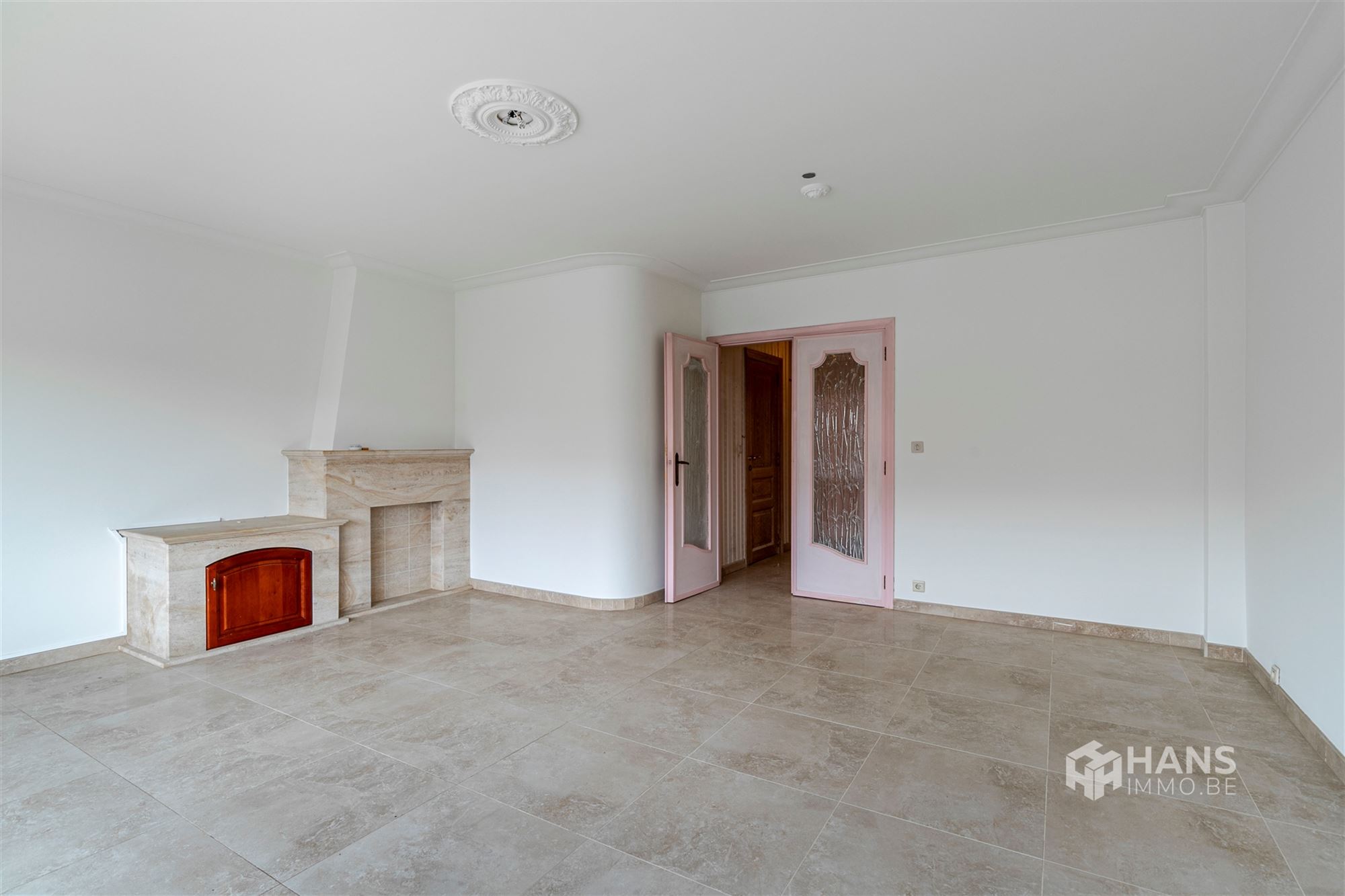 Lichtrijk hoekappartement (75m²) met 2 slpkrs zn terras (2m²) in Deurne - foto 4