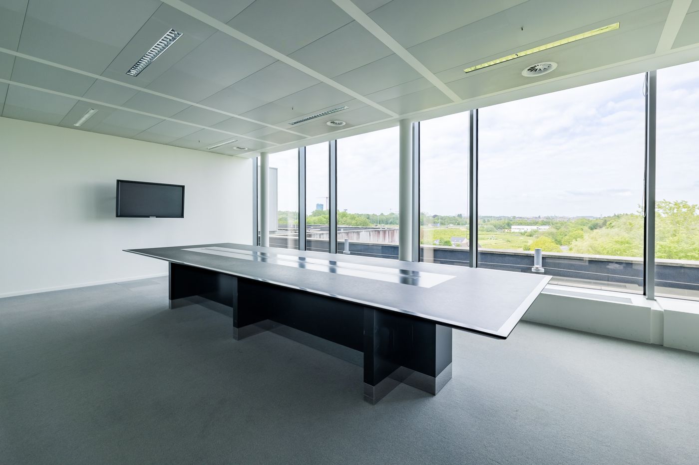 1.950 m² instapklare kantoren met visibiliteit vanop de R0 - photo 5