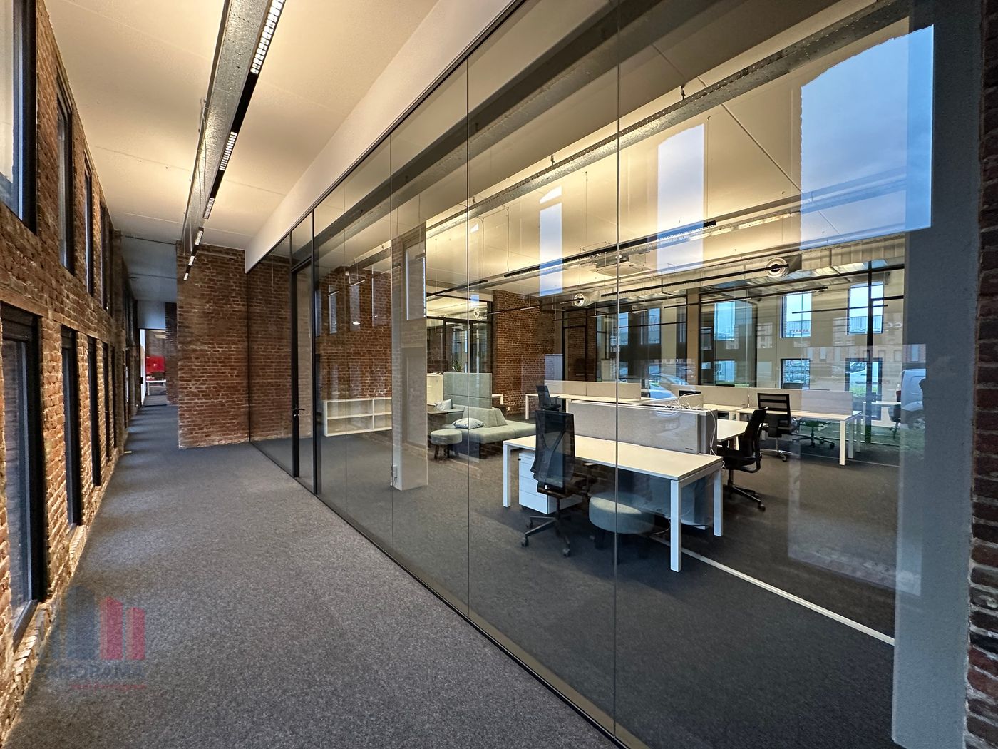 725 m² KANTOREN TE KOOP - foto 3