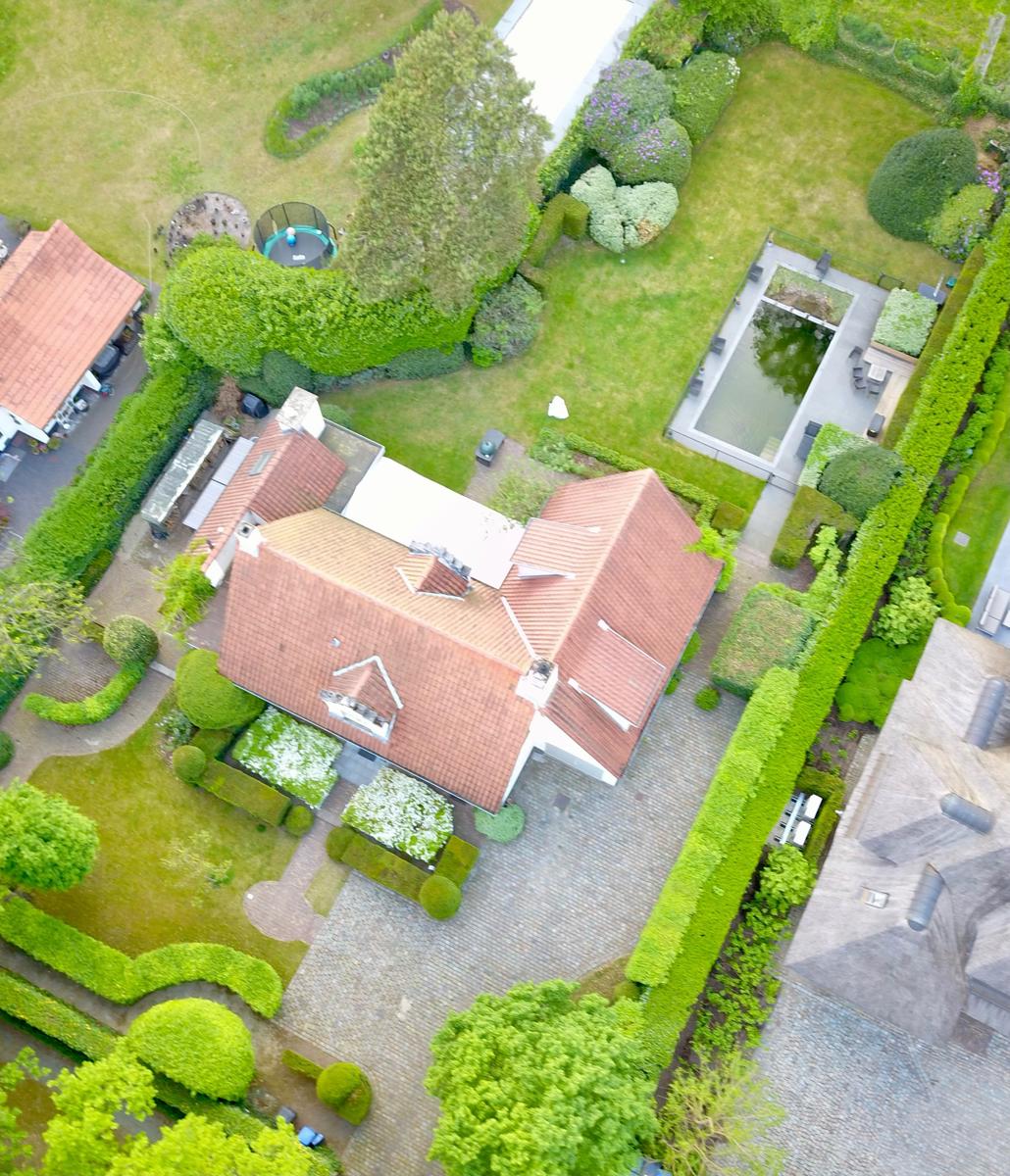 Charmante villa met zwemvijver en veel groen 1.512m2 - foto 2